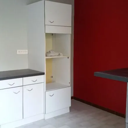 Rent this 3 bed apartment on 8 Avenue du Docteur Zamenhof in 69300 Caluire-et-Cuire, France