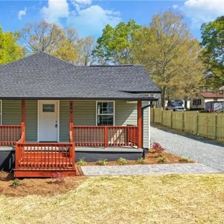 Buy this 3 bed house on 703 Ford Street in Jackson Park, Burlington