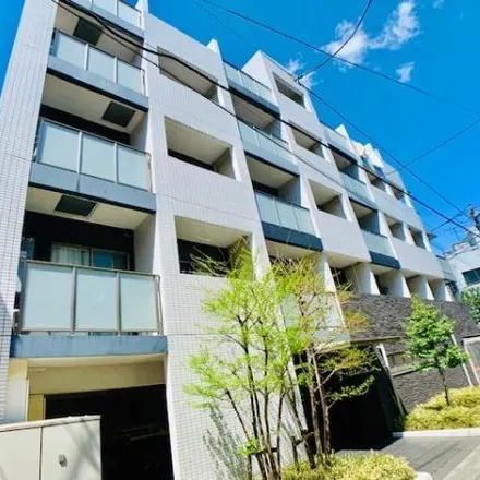 Rent this studio apartment on SUSHI SUMIBI in 栄通り, Sangenjaya 1-chome