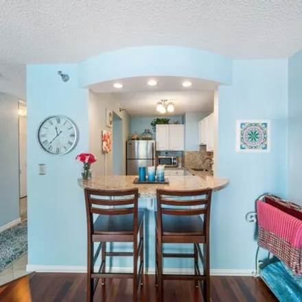 Image 5 - 111 W Maple St Apt 2803, Chicago, Illinois, 60610 - Condo for sale