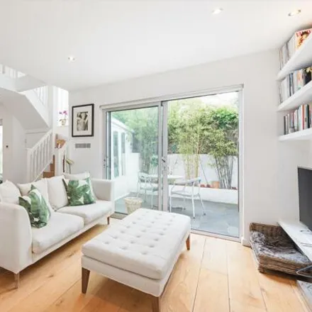 Buy this 3 bed duplex on 29 Fernshaw Road in Lot's Village, London