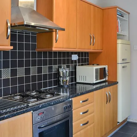 Rent this 2 bed townhouse on North Tyneside in NE26 2PG, United Kingdom