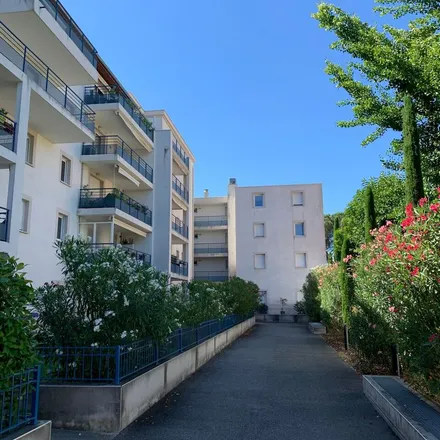 Image 9 - 83 Avenue du Grand Charran, 26000 Valence, France - Apartment for rent