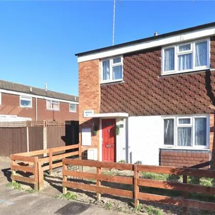 Buy this 3 bed house on unnamed road in Horsell, GU21 3AG