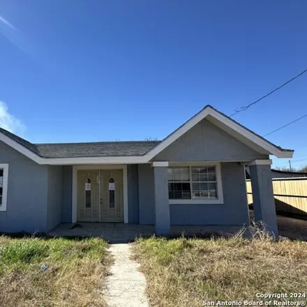 Buy this 4 bed house on 2983 Rodríguez Street in Seco Mines, Maverick County