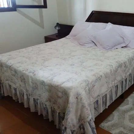 Rent this 4 bed house on Mairiporã in Região Metropolitana de São Paulo, Brazil