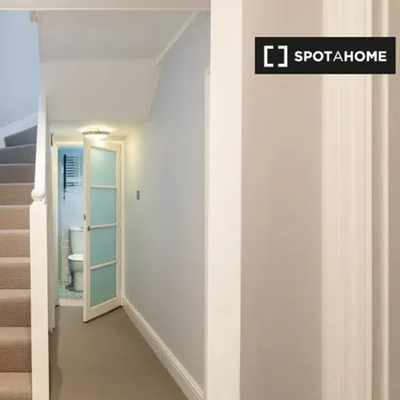 Image 18 - 13 Chepstow Road, London, W2 5BD, United Kingdom - Apartment for rent