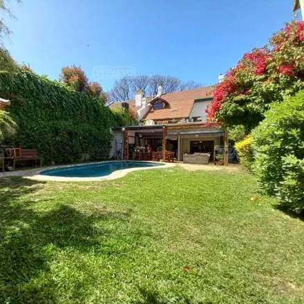 Image 1 - Ingeniero Guillermo Marconi 802, Olivos, B1638 ABG Vicente López, Argentina - House for sale