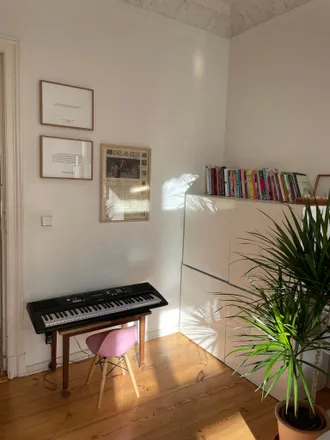 Rent this 1 bed apartment on Oderberger Straße 20 in 10435 Berlin, Germany