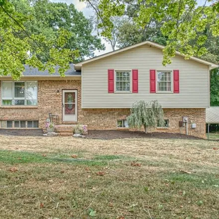 Buy this 3 bed house on 710 Blue Springs Rd in Smithville, Tennessee