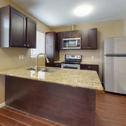 Rent this 2 bed apartment on #23,638 Heidrich Street in Kentwood Manor, Houston