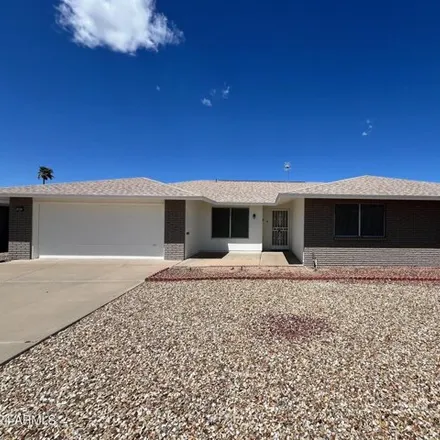 Rent this 3 bed house on 10834 West Amber Trail in Sun City CDP, AZ 85351