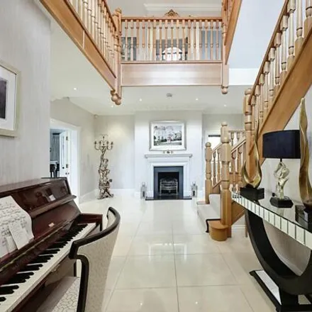 Image 3 - The Chase, Ascot, Berkshire, Sl5 - House for sale