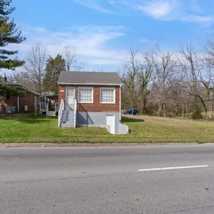 Buy this 2 bed house on 524 Booth Street in Roxboro, NC 27573