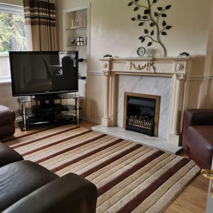 Rent this 3 bed house on Elgar Crescent in Cardiff, United Kingdom