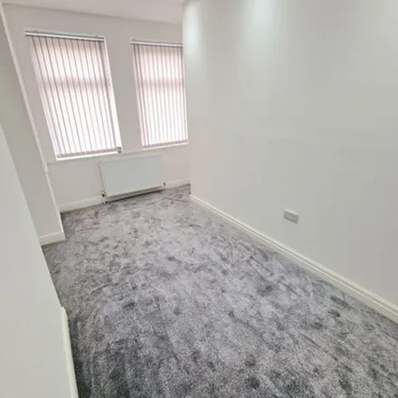 Rent this 5 bed duplex on 115 Slade Lane in Manchester, M13 0GW