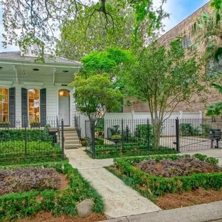 Image 1 - 1121 Foucher Street, New Orleans, LA 70115, USA - House for sale
