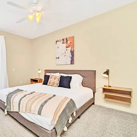 Rent this 2 bed condo on Winter Garden in FL, 34787