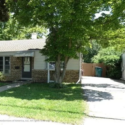 Rent this 2 bed house on Northbrook Barber Shop in 1519 Shermer Road, Northbrook Manor