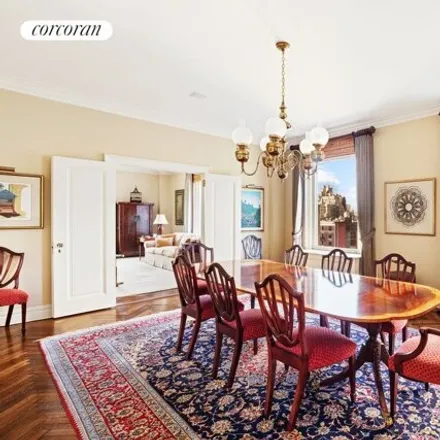 Image 5 - 72 East 82nd Street, New York, NY 10028, USA - Apartment for sale