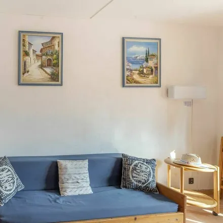 Image 2 - 83230 Bormes-les-Mimosas, France - Apartment for rent