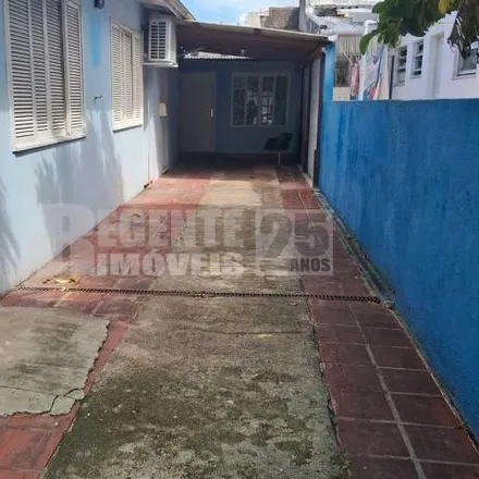 Rent this studio house on Rua Professor Odilon Fernandes 141 in Trindade, Florianópolis - SC
