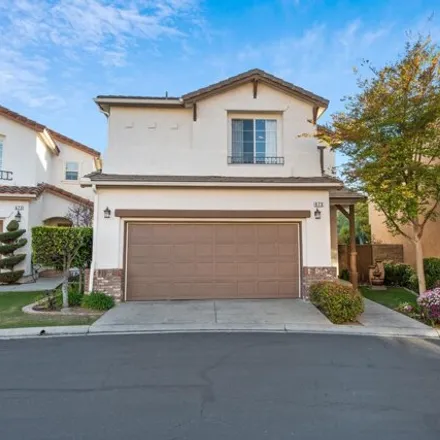 Rent this 4 bed house on 579 Yarrow Drive in Simi Valley, CA 93065