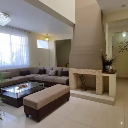 Rent this 5 bed house on Jirón Vía Láctea in Santiago de Surco, Lima Metropolitan Area 10051