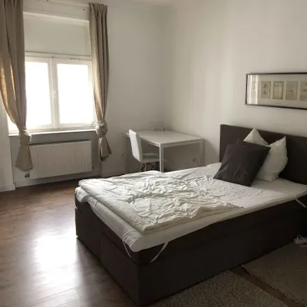 Rent this 4 bed room on Nauheimer Straße 10 in 60486 Frankfurt, Germany