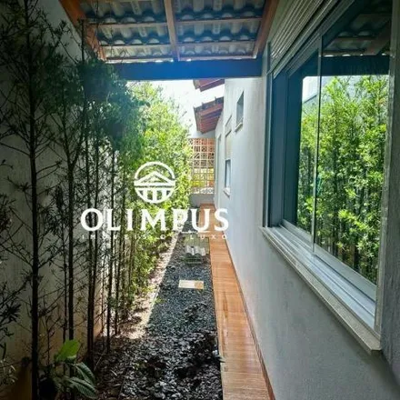 Rent this 3 bed house on unnamed road in Shopping Park, Uberlândia - MG