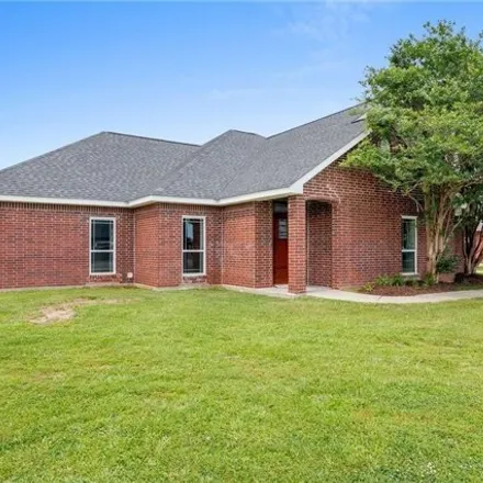Buy this 4 bed house on 2491 West Gauthier Road in Calcasieu Parish, LA 70605