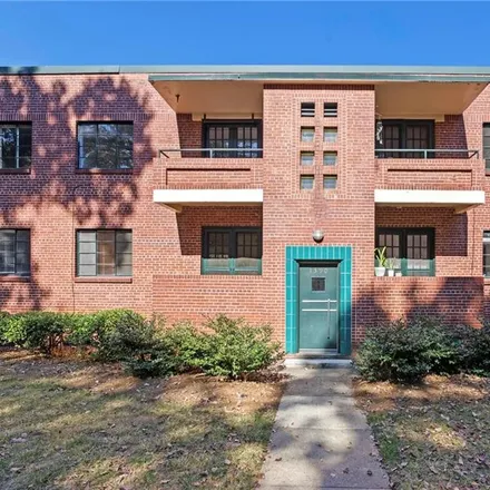 Buy this 1 bed condo on 1389 Chalmette Drive Northeast in Druid Hills, GA 30306