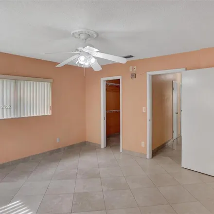 Image 9 - 865 Southwest 51st Avenue, Margate Estates, Margate, FL 33068, USA - House for sale