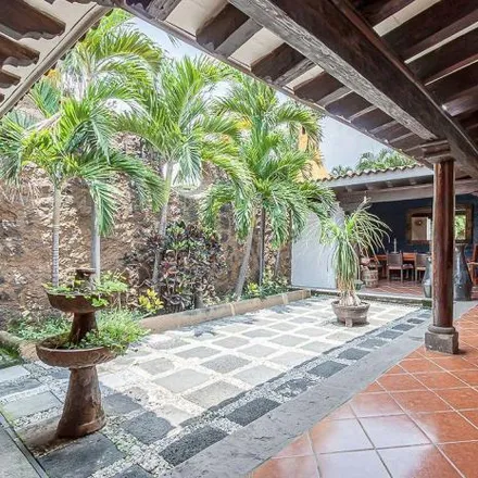 Buy this 4 bed house on Calle Los Amates in Club de Golf de Cuernavaca, 62000 Cuernavaca