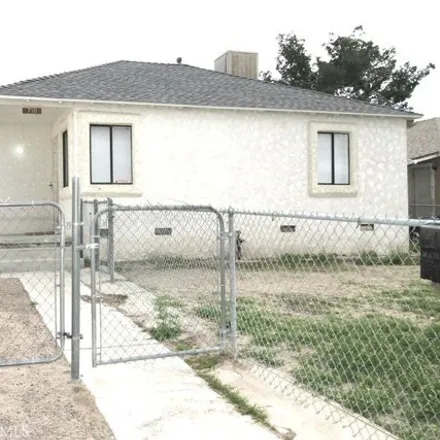 Buy this 2 bed house on 732 Buena Vista Street in Barstow, CA 92311