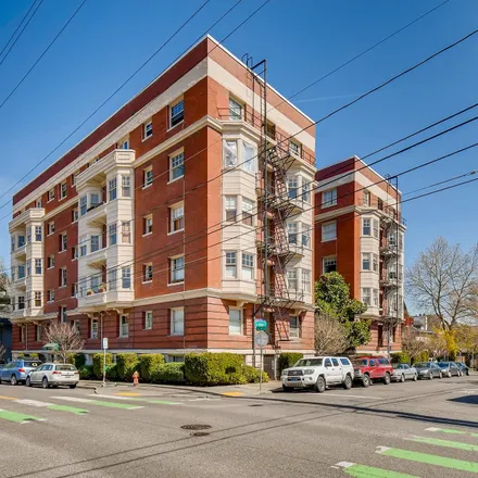 Buy this 2 bed condo on West Burnside Street in Portland, OR 97205