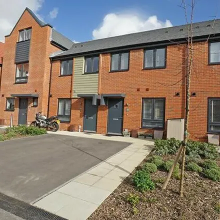 Buy this 2 bed townhouse on Buttermilk Close in Portsmouth, PO6 1DY