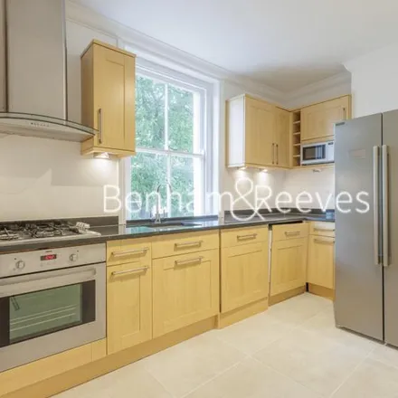 Image 2 - Johnson Mansions, Queen's Club Gardens, London, W14 9RH, United Kingdom - Apartment for rent