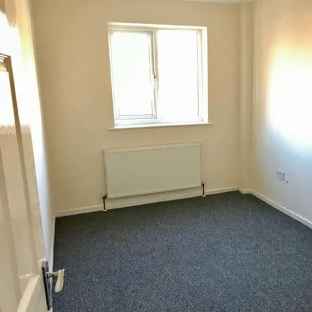Image 5 - Lake Street, Coseley, DY3 2AL, United Kingdom - Room for rent