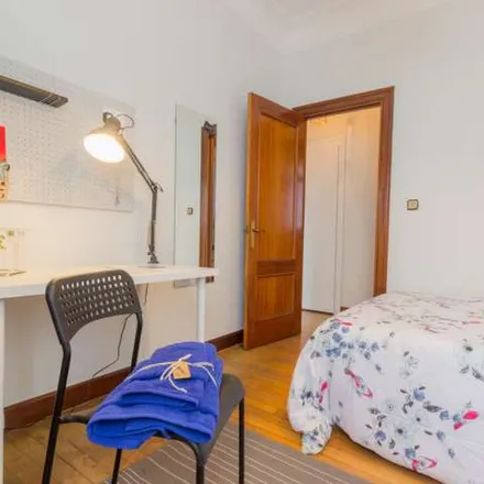 Image 2 - Kevin, Calle General Concha / Concha jeneralaren kalea, 48012 Bilbao, Spain - Apartment for rent