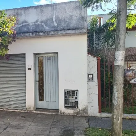Buy this studio house on Diagonal 186 - José Ingenieros 4155 in Villa Godoy Cruz, José León Suárez