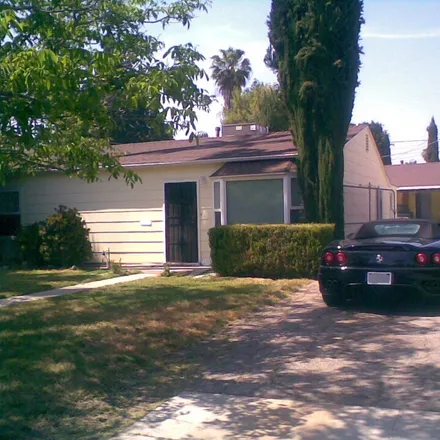 Buy this 2 bed house on 15453 Lemay Street in Los Angeles, CA 91406