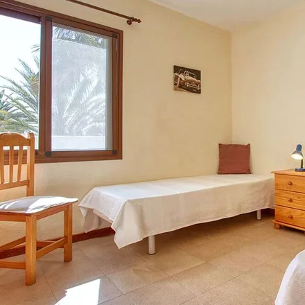 Rent this 3 bed house on Calle Maximiliano Darias Montesinos in Los Llanos de Aridane, Spain