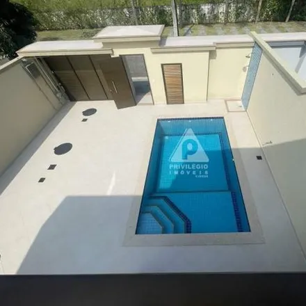 Buy this 4 bed house on unnamed road in Barra da Tijuca, Rio de Janeiro - RJ