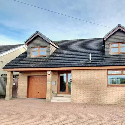 Buy this 3 bed house on Glenavon Pub in Carlisle Road, Larkhall