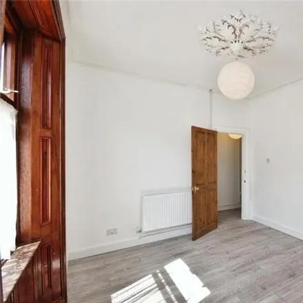Image 3 - Sapphire Street, Cardiff, Cf24 - Townhouse for sale