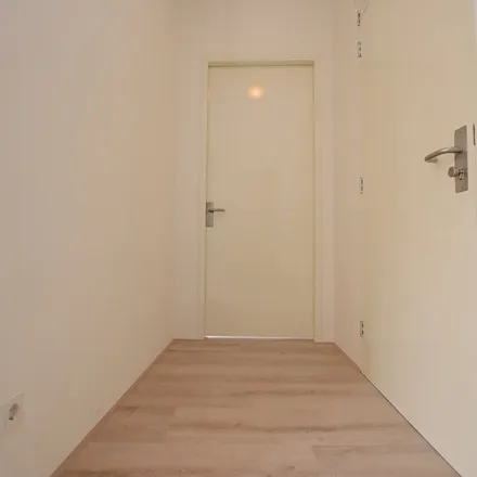 Rent this 2 bed apartment on Nieuwe Kijk in 't Jatstraat 73b in 9712 SE Groningen, Netherlands