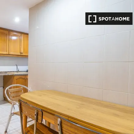 Rent this 4 bed apartment on Carrer del Doctor Vicente Pallarés in 42, 46021 Valencia