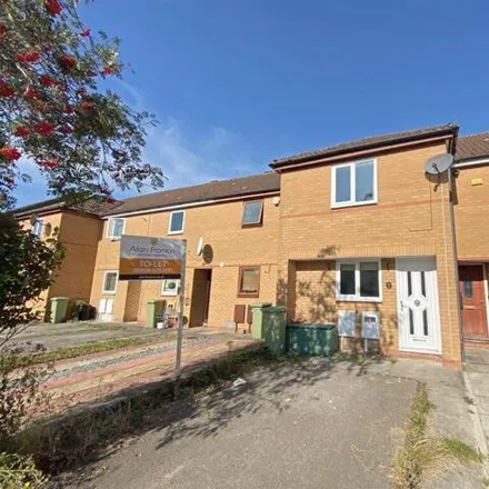 Rent this 2 bed townhouse on 52 Calverleigh Crescent in Bletchley, MK4 1HU