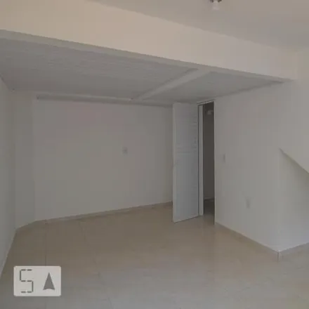 Rent this 1 bed apartment on Rua Mariano de Matos in Medianeira, Porto Alegre - RS